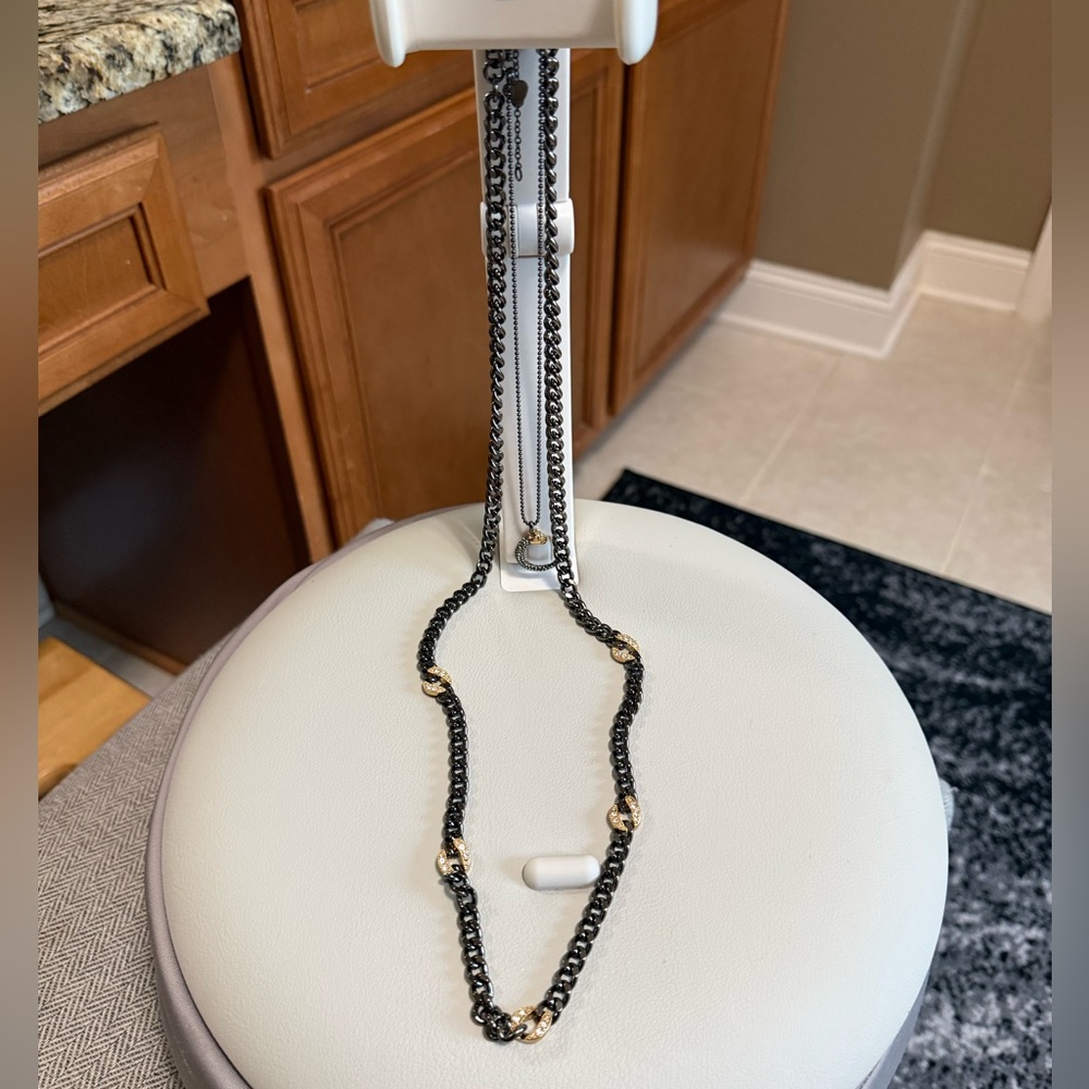 BNWOT Stella & Dot necklaces